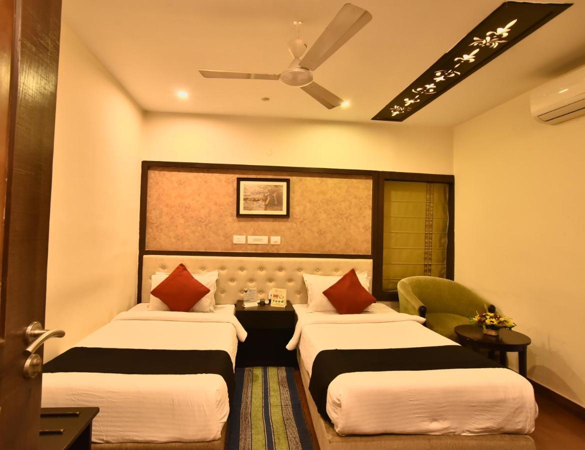 Casa Broadway-A Boutique Hotel Kolkata Exterior photo