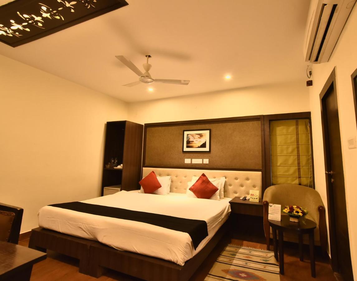 Casa Broadway-A Boutique Hotel Kolkata Exterior photo