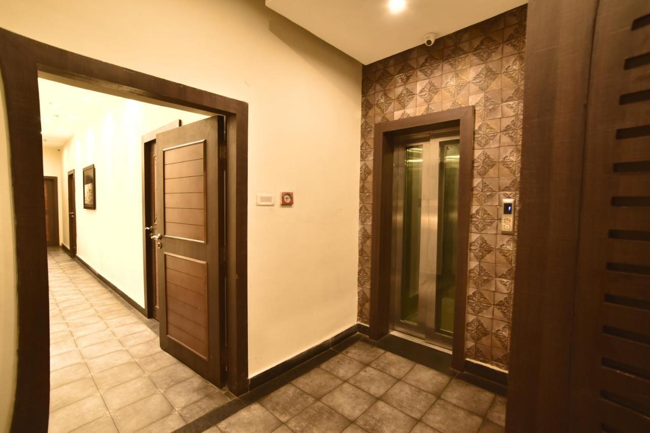 Casa Broadway-A Boutique Hotel Kolkata Exterior photo