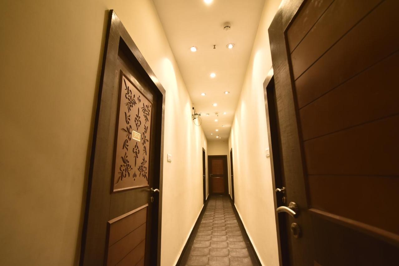 Casa Broadway-A Boutique Hotel Kolkata Exterior photo