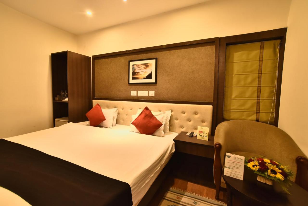 Casa Broadway-A Boutique Hotel Kolkata Exterior photo