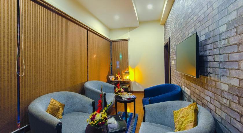 Casa Broadway-A Boutique Hotel Kolkata Exterior photo