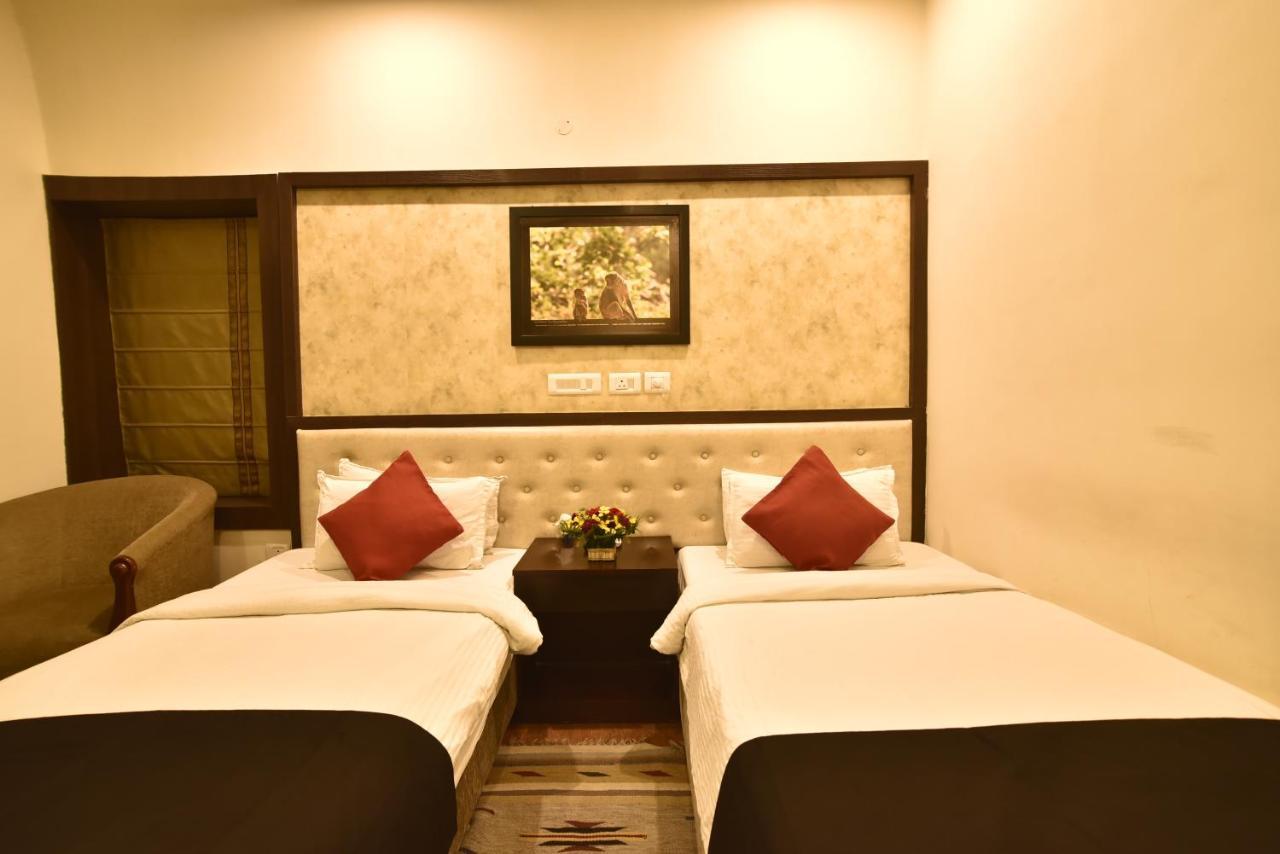 Casa Broadway-A Boutique Hotel Kolkata Exterior photo