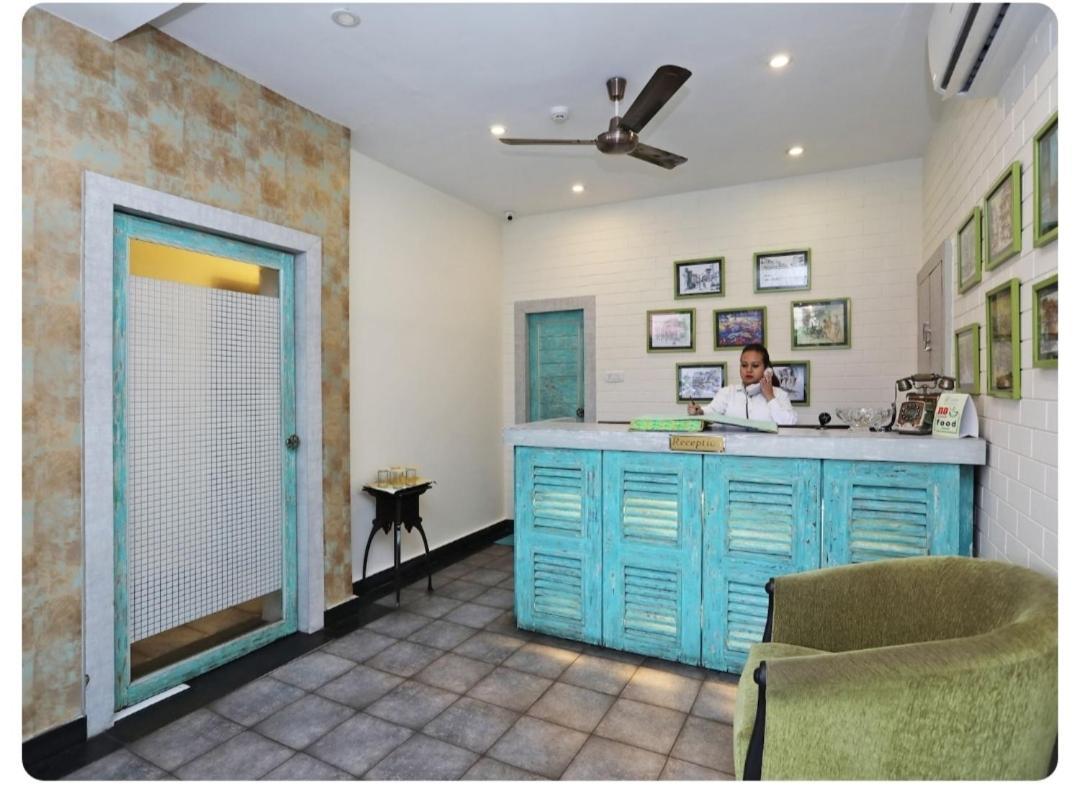Casa Broadway-A Boutique Hotel Kolkata Exterior photo